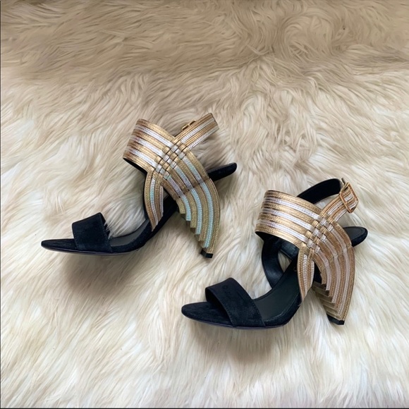 New! SALVATORE FERRAGAMO Lenny Mirror Sandals - Picture 9 of 16